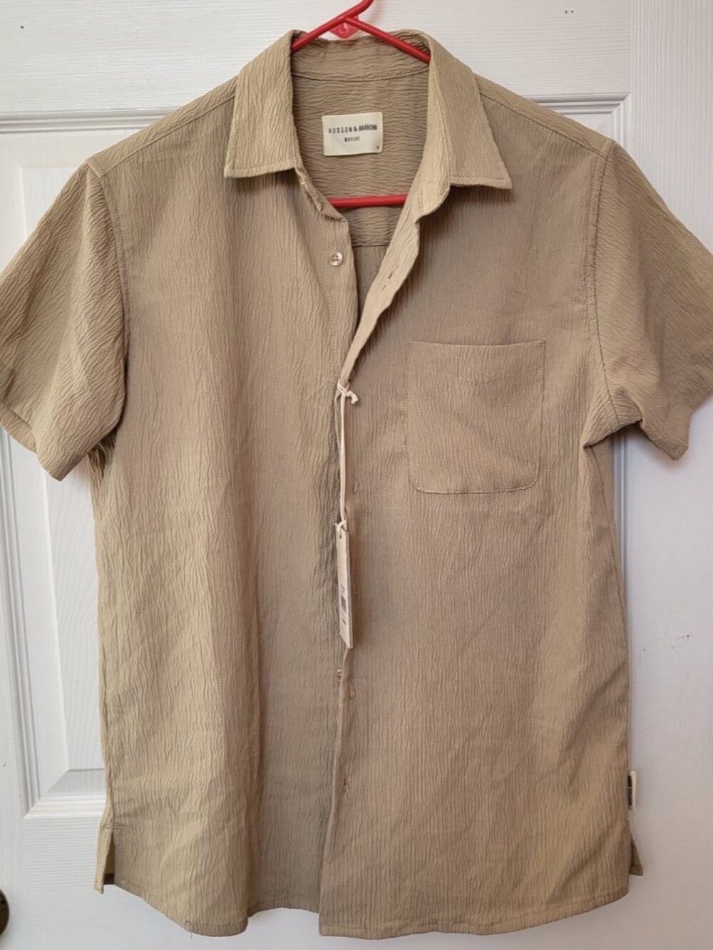 Hudson & Barrow Mens Button Down Collared Tan Size Small Short Sleeve NWT
